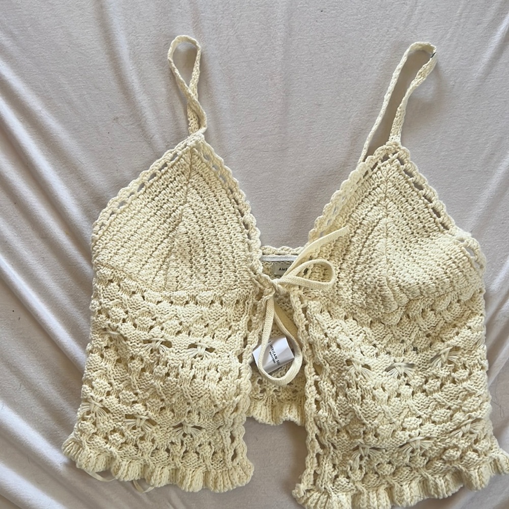 NWT AE Crochet Top